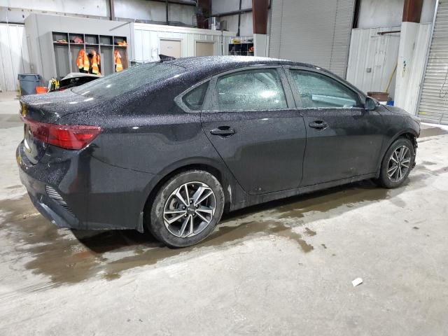 Photo 2 VIN: 3KPF24AD6PE553914 - KIA FORTE 