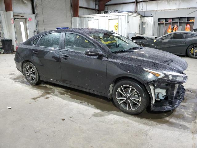 Photo 3 VIN: 3KPF24AD6PE553914 - KIA FORTE 