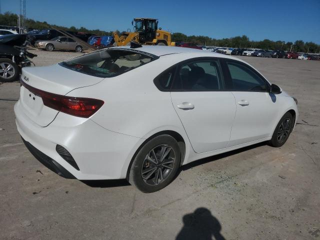 Photo 2 VIN: 3KPF24AD6PE553931 - KIA FORTE LX 