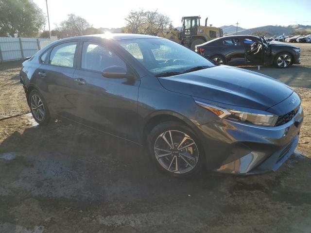 Photo 3 VIN: 3KPF24AD6PE554481 - KIA FORTE LX 