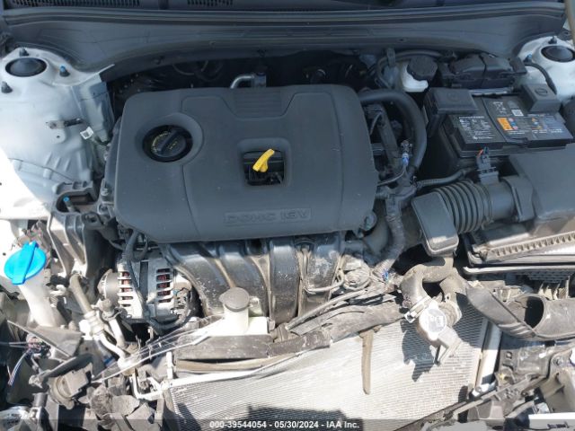 Photo 9 VIN: 3KPF24AD6PE558806 - KIA FORTE 