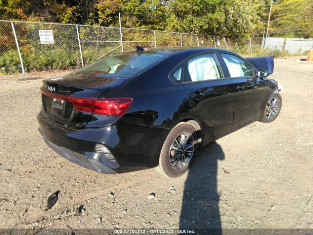 Photo 3 VIN: 3KPF24AD6PE577193 - KIA FORTE 