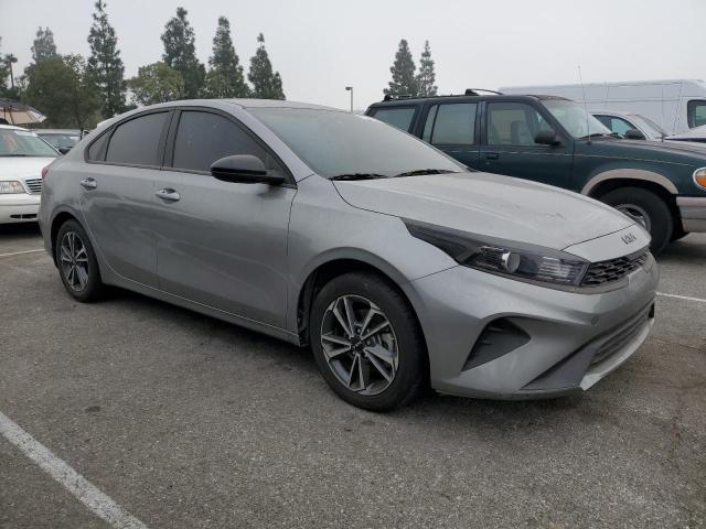 Photo 3 VIN: 3KPF24AD6PE604036 - KIA FORTE LX 