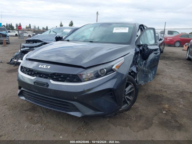 Photo 1 VIN: 3KPF24AD6PE616641 - KIA FORTE 