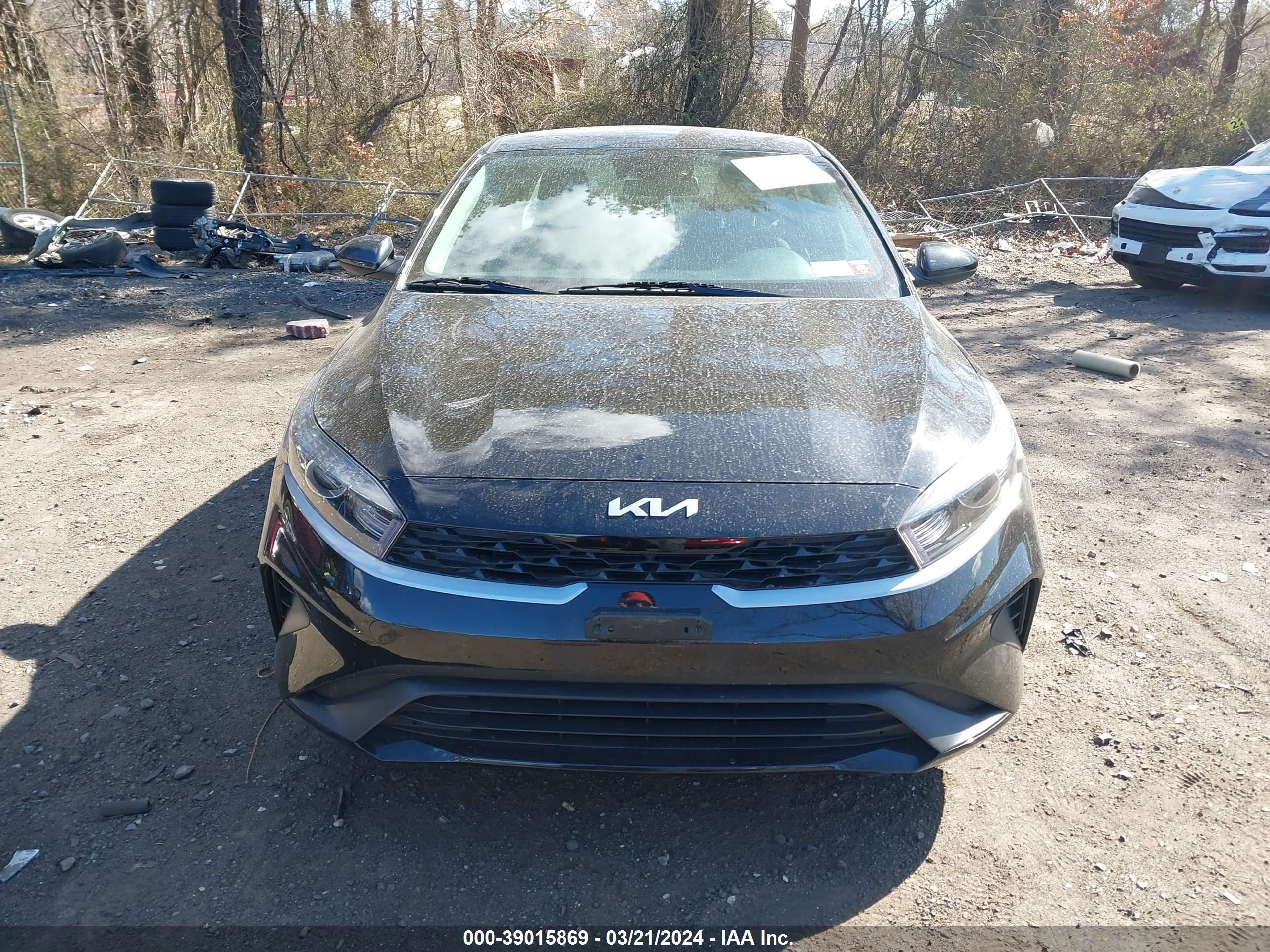 Photo 11 VIN: 3KPF24AD6PE618647 - KIA FORTE 