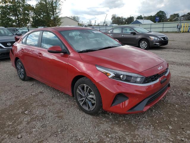 Photo 3 VIN: 3KPF24AD6PE628675 - KIA FORTE 