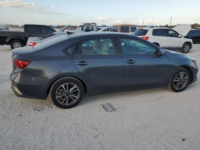 Photo 2 VIN: 3KPF24AD6PE638378 - KIA FORTE LX 