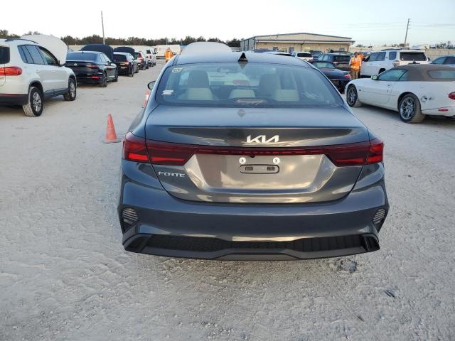 Photo 5 VIN: 3KPF24AD6PE638378 - KIA FORTE LX 