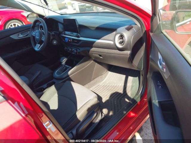 Photo 4 VIN: 3KPF24AD6PE638980 - KIA FORTE 