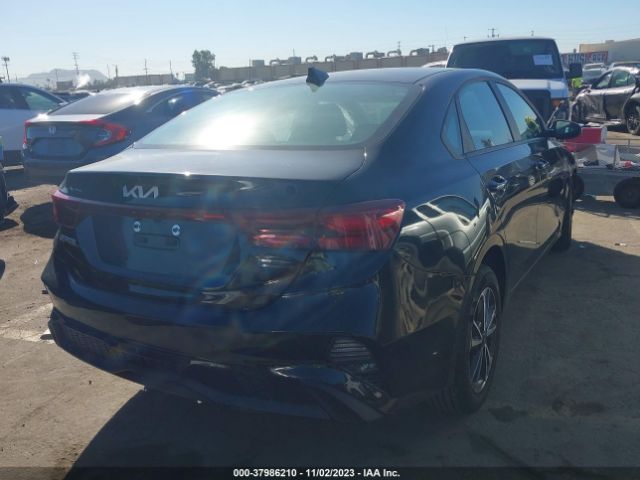 Photo 3 VIN: 3KPF24AD6PE653530 - KIA FORTE 