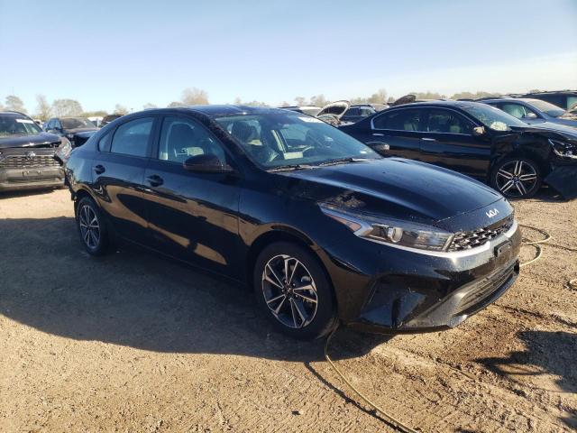 Photo 3 VIN: 3KPF24AD6PE662759 - KIA FORTE LX 