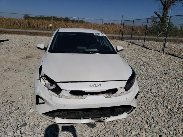 Photo 4 VIN: 3KPF24AD6PE669520 - KIA FORTE LX 