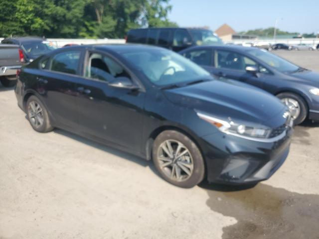 Photo 3 VIN: 3KPF24AD6PE673051 - KIA FORTE LX 