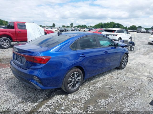 Photo 3 VIN: 3KPF24AD6PE677813 - KIA FORTE 