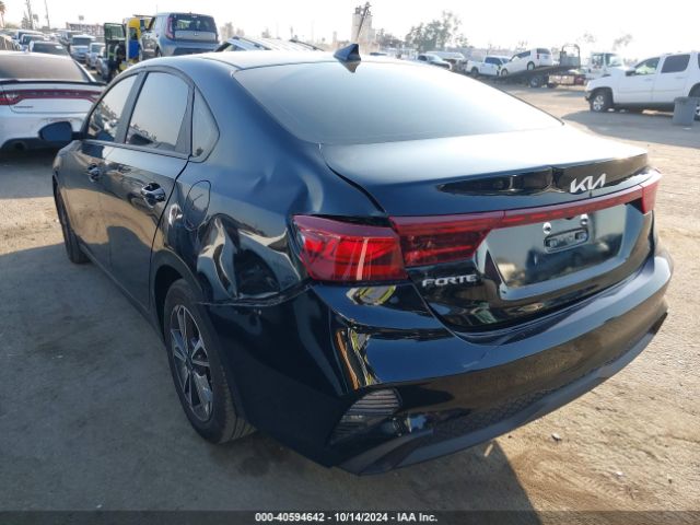 Photo 2 VIN: 3KPF24AD6PE687130 - KIA FORTE 