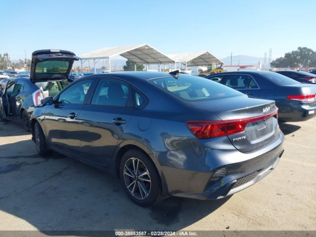 Photo 2 VIN: 3KPF24AD6PE693977 - KIA FORTE 