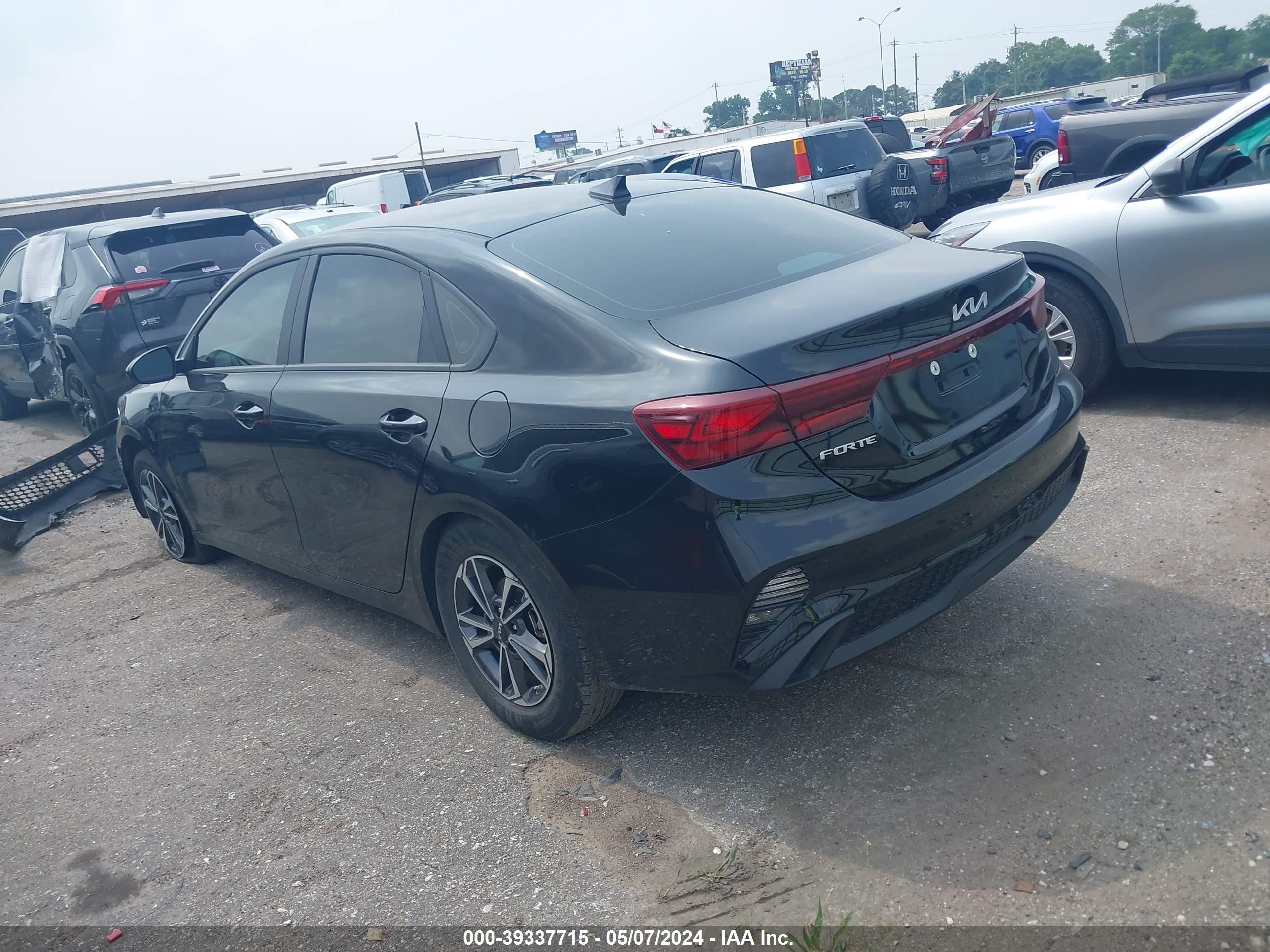 Photo 2 VIN: 3KPF24AD6RE714152 - KIA FORTE 