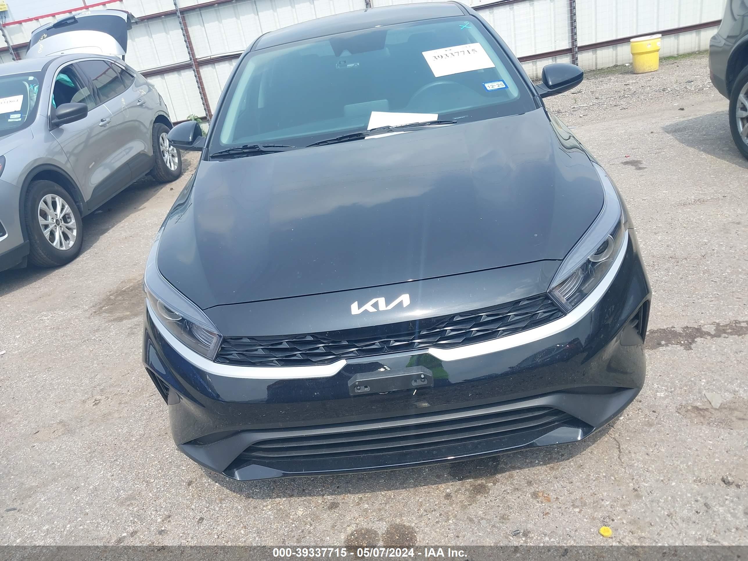 Photo 5 VIN: 3KPF24AD6RE714152 - KIA FORTE 