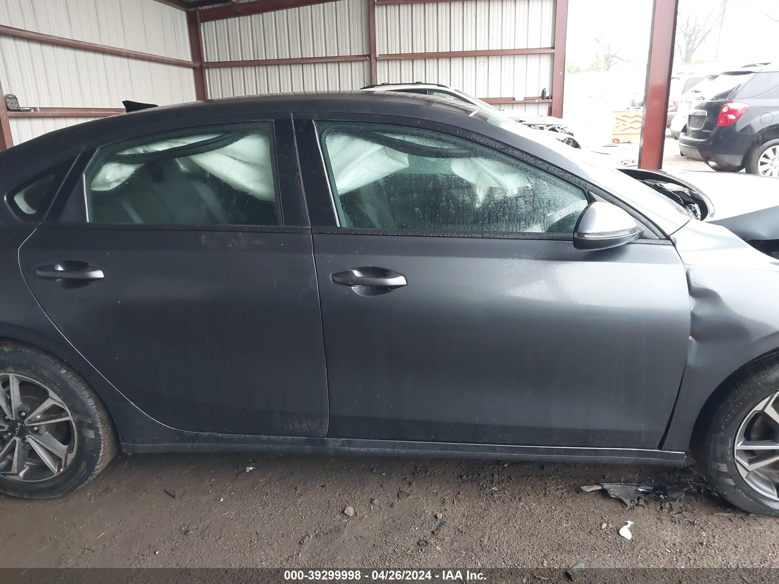 Photo 12 VIN: 3KPF24AD6RE722350 - KIA FORTE 