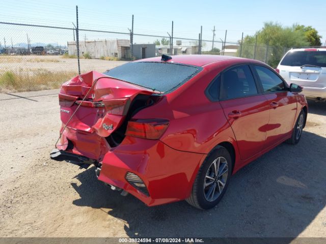 Photo 3 VIN: 3KPF24AD6RE752545 - KIA FORTE 