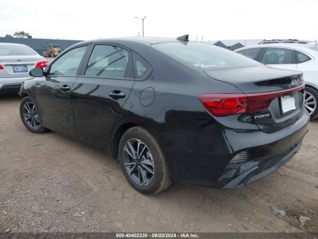 Photo 2 VIN: 3KPF24AD6RE754604 - KIA FORTE 