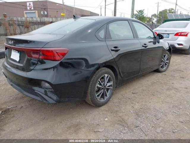 Photo 3 VIN: 3KPF24AD6RE754604 - KIA FORTE 