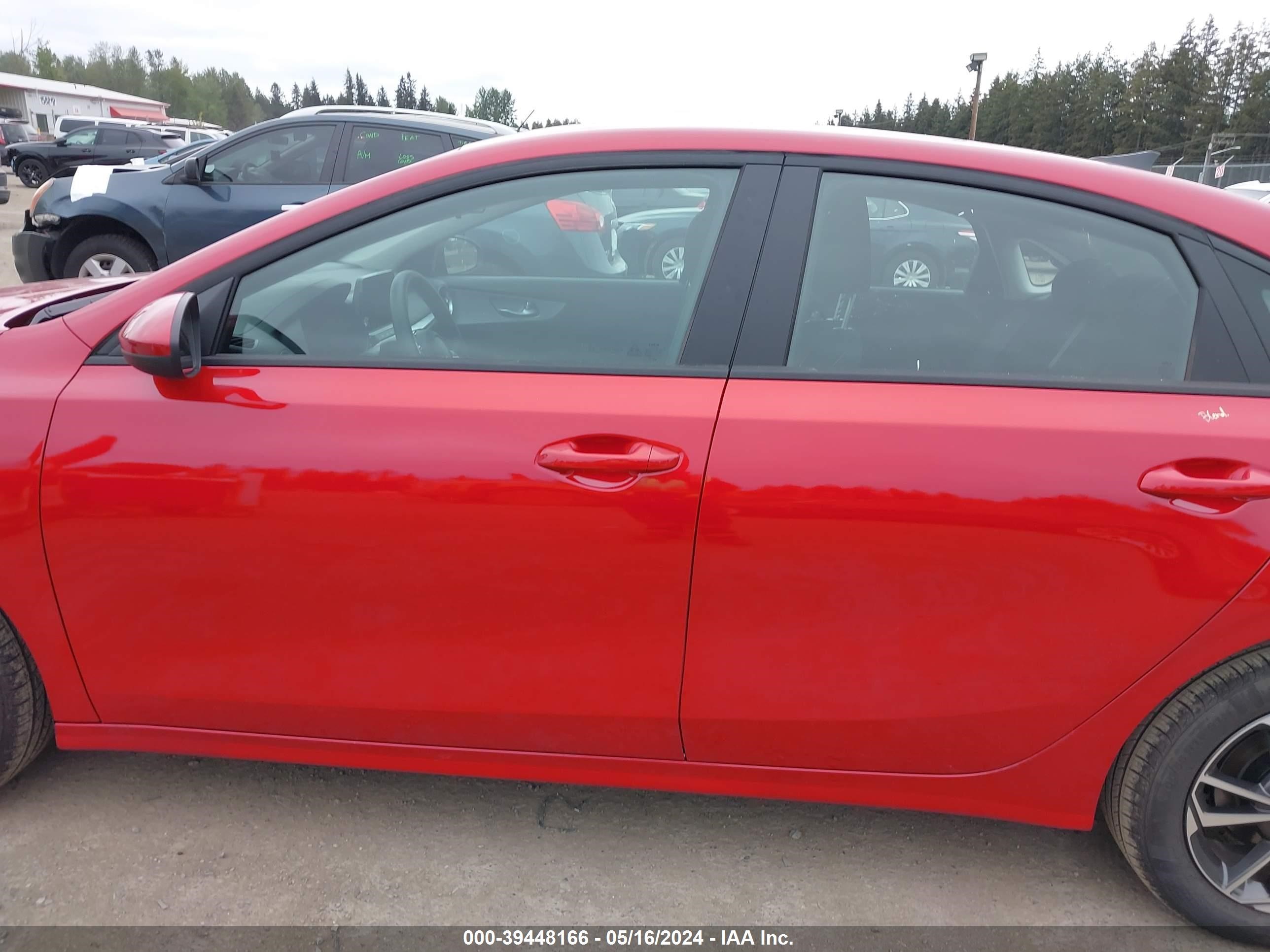 Photo 14 VIN: 3KPF24AD6RE778028 - KIA FORTE 