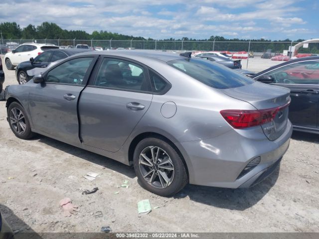 Photo 2 VIN: 3KPF24AD6RE778904 - KIA FORTE 