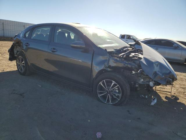 Photo 3 VIN: 3KPF24AD6RE779180 - KIA FORTE LX 