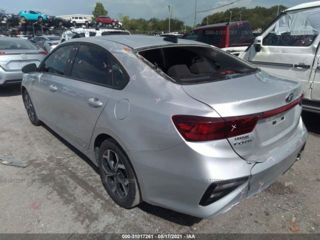 Photo 2 VIN: 3KPF24AD7KE032581 - KIA FORTE 