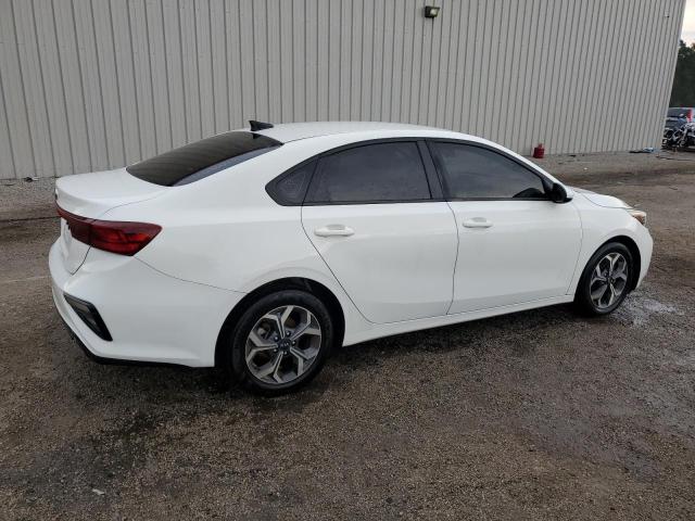 Photo 2 VIN: 3KPF24AD7KE042009 - KIA FORTE FE 