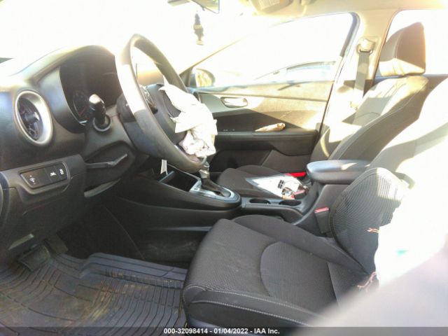 Photo 4 VIN: 3KPF24AD7KE075642 - KIA FORTE 