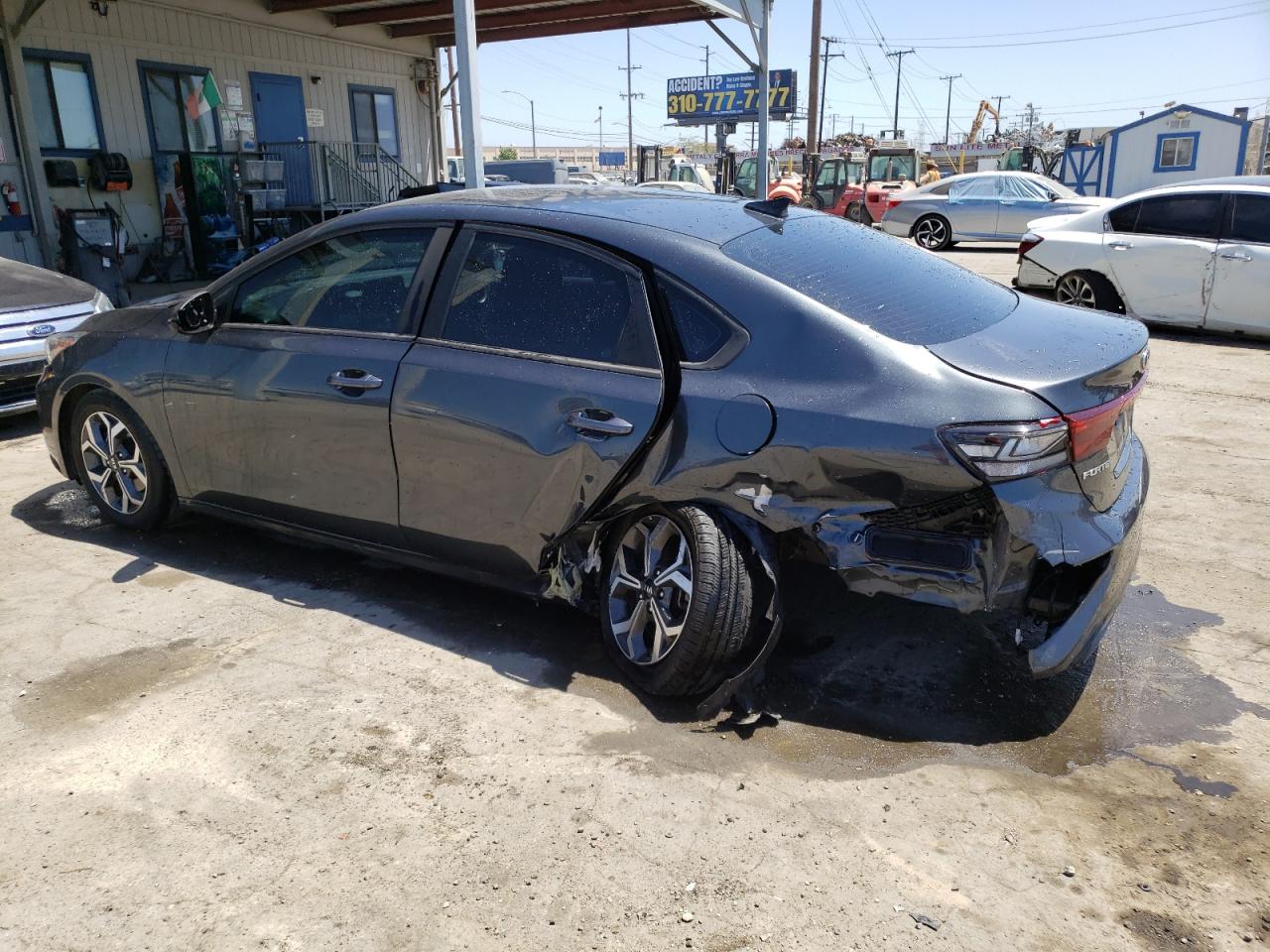 Photo 1 VIN: 3KPF24AD7KE092828 - KIA FORTE 