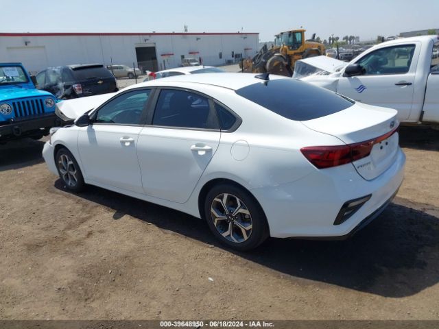 Photo 2 VIN: 3KPF24AD7KE095082 - KIA FORTE 