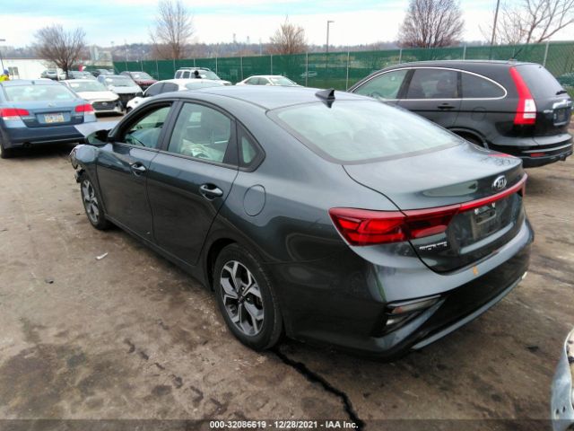 Photo 2 VIN: 3KPF24AD7KE099343 - KIA FORTE 