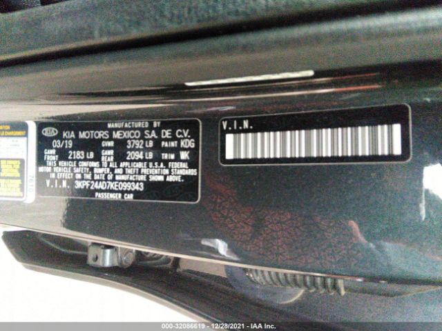 Photo 8 VIN: 3KPF24AD7KE099343 - KIA FORTE 