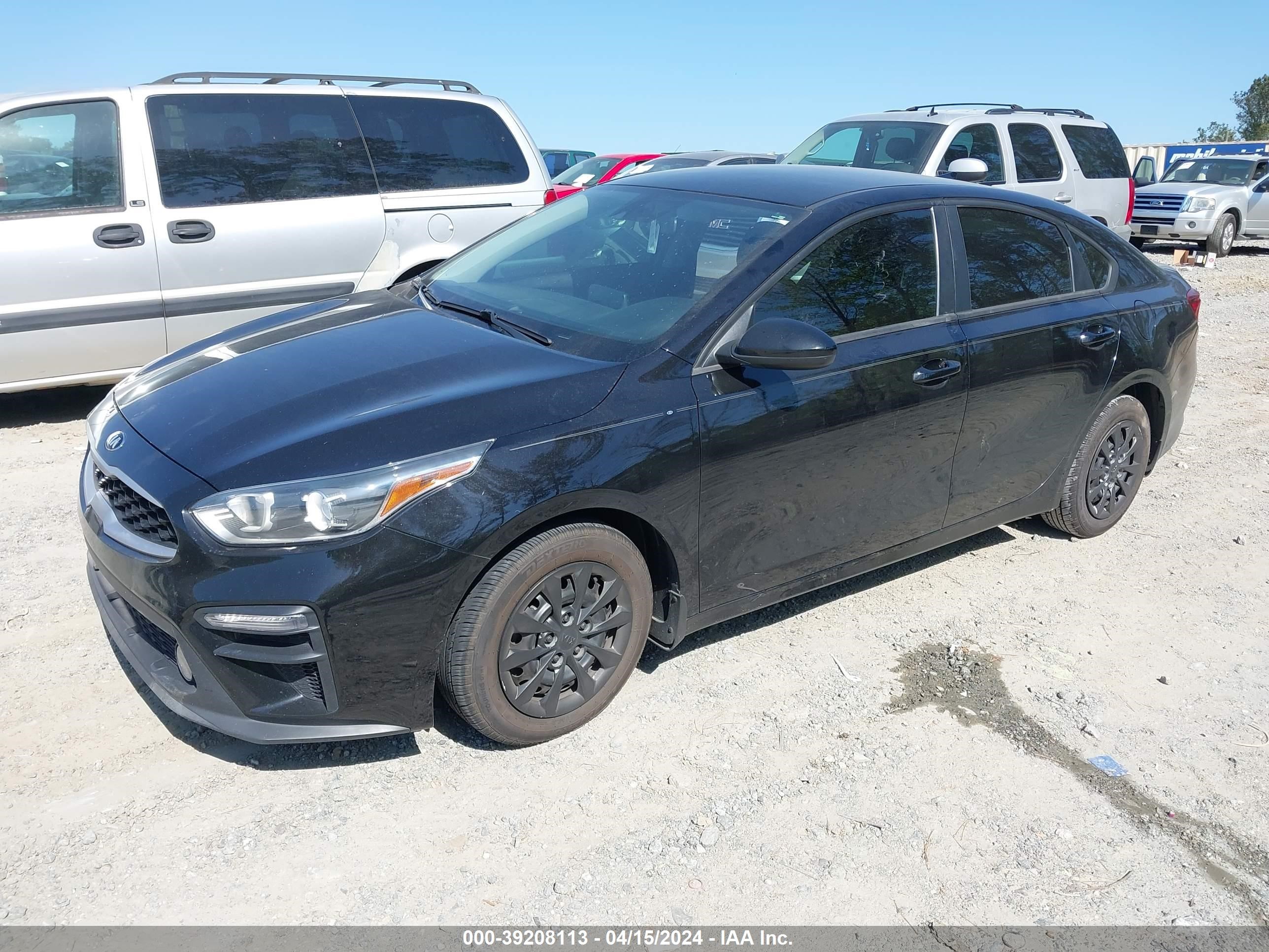 Photo 1 VIN: 3KPF24AD7KE105240 - KIA FORTE 