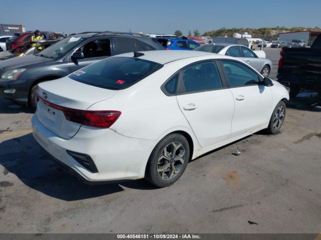 Photo 3 VIN: 3KPF24AD7KE128906 - KIA FORTE 