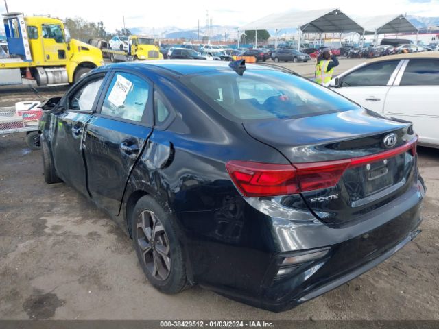 Photo 2 VIN: 3KPF24AD7KE137637 - KIA FORTE 