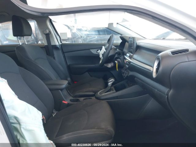 Photo 4 VIN: 3KPF24AD7KE138254 - KIA FORTE 