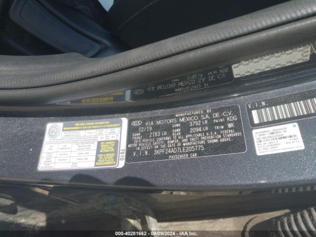 Photo 8 VIN: 3KPF24AD7LE205775 - KIA FORTE 