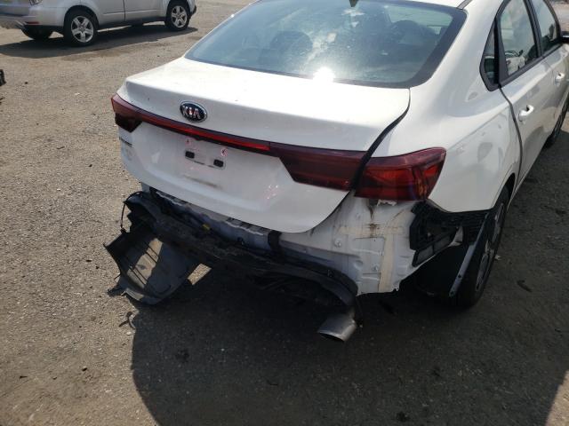 Photo 8 VIN: 3KPF24AD7LE207008 - KIA FORTE FE 