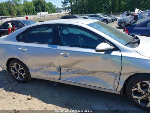 Photo 5 VIN: 3KPF24AD7LE224245 - KIA FORTE 