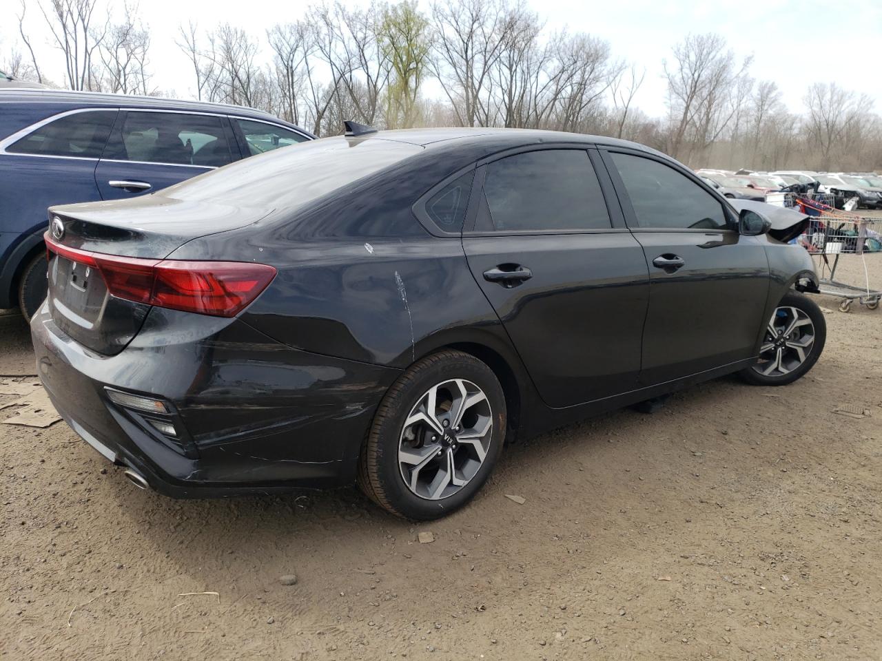 Photo 2 VIN: 3KPF24AD7LE236525 - KIA FORTE 