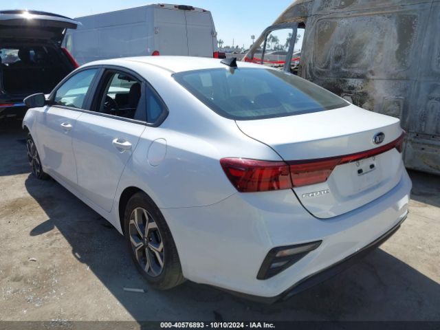 Photo 2 VIN: 3KPF24AD7ME306848 - KIA FORTE 