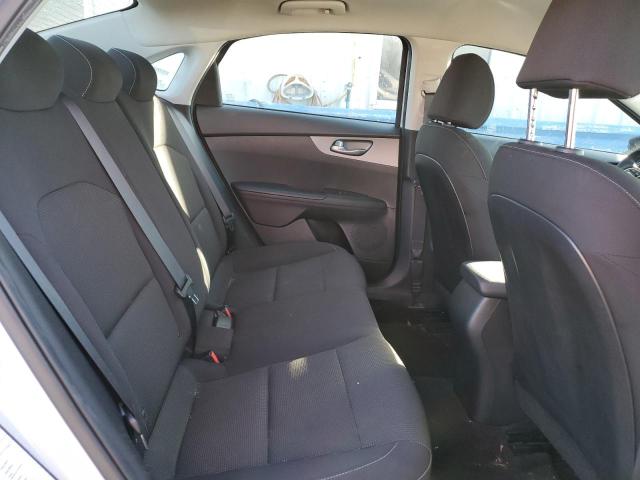 Photo 9 VIN: 3KPF24AD7ME308907 - KIA FORTE FE 