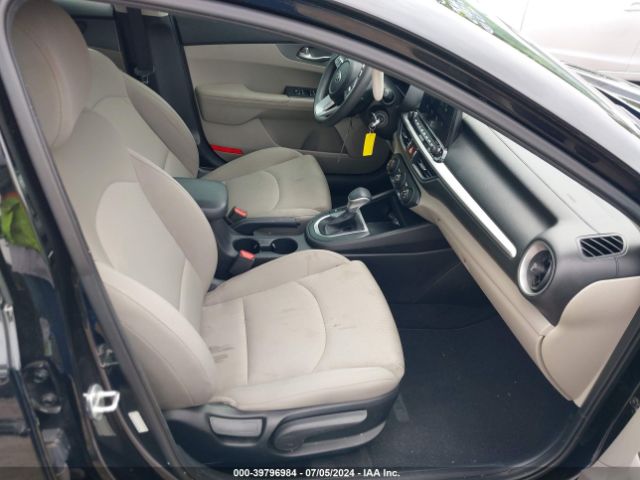 Photo 4 VIN: 3KPF24AD7ME309443 - KIA FORTE 