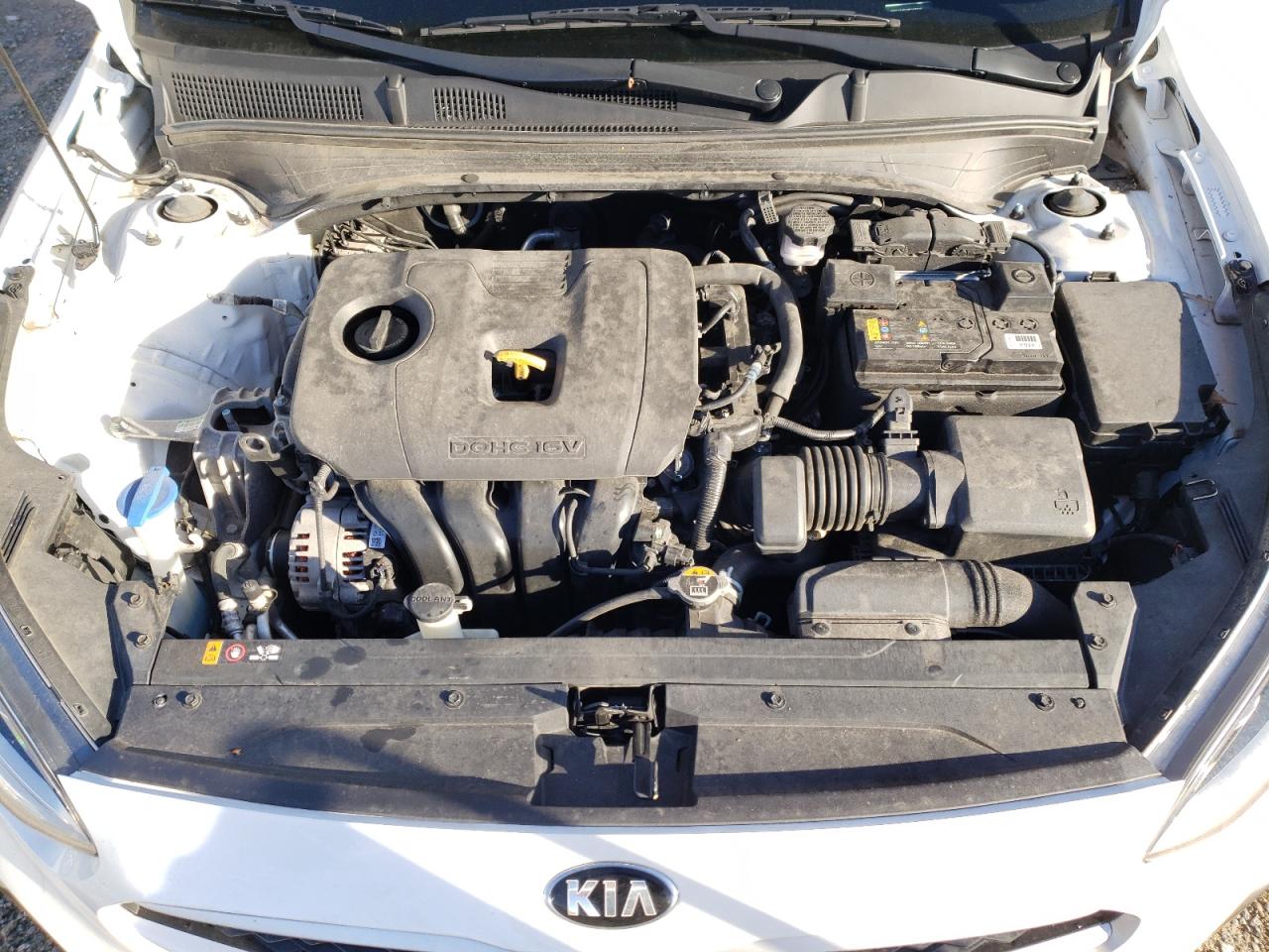 Photo 10 VIN: 3KPF24AD7ME313220 - KIA FORTE 