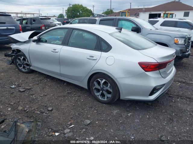 Photo 2 VIN: 3KPF24AD7ME325965 - KIA FORTE 