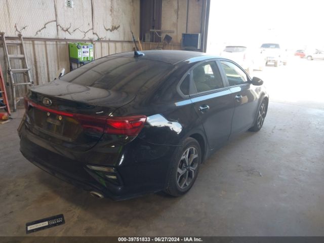 Photo 3 VIN: 3KPF24AD7ME336917 - KIA FORTE 